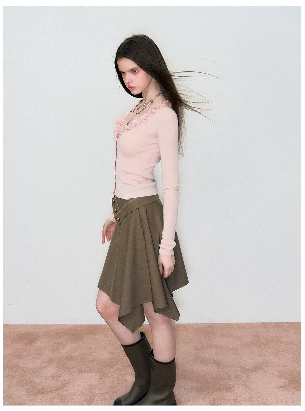 V-Neck Lace-Trim Fitted Knit Cardigan