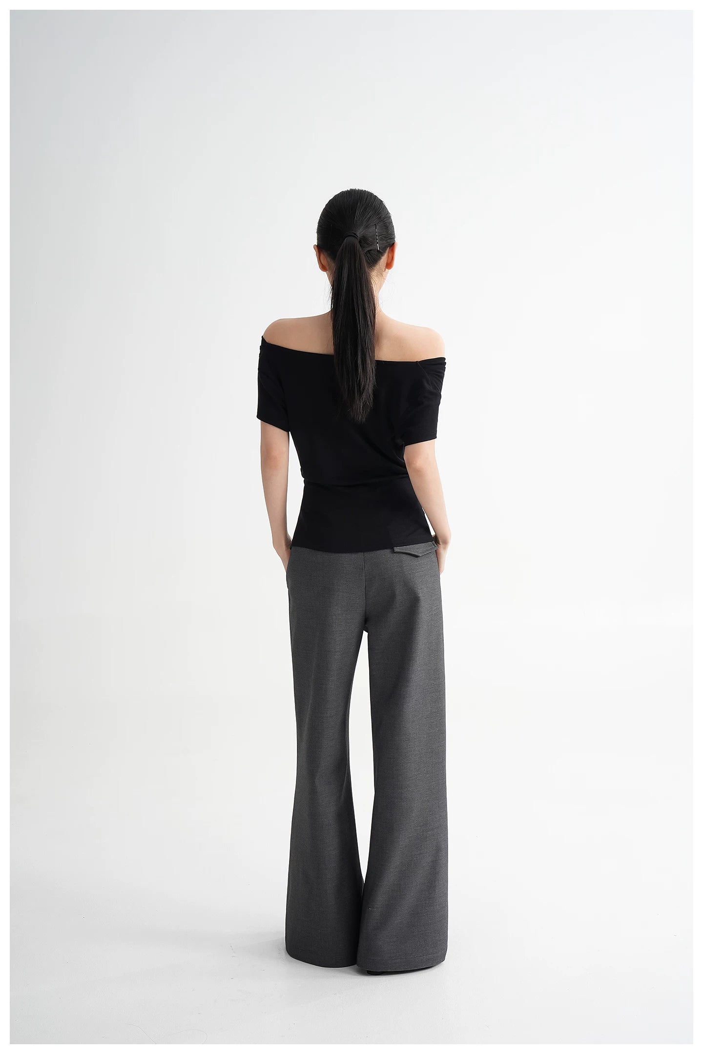 Draped Off-Shoulder Fitted Short Sleeve T-Shirt