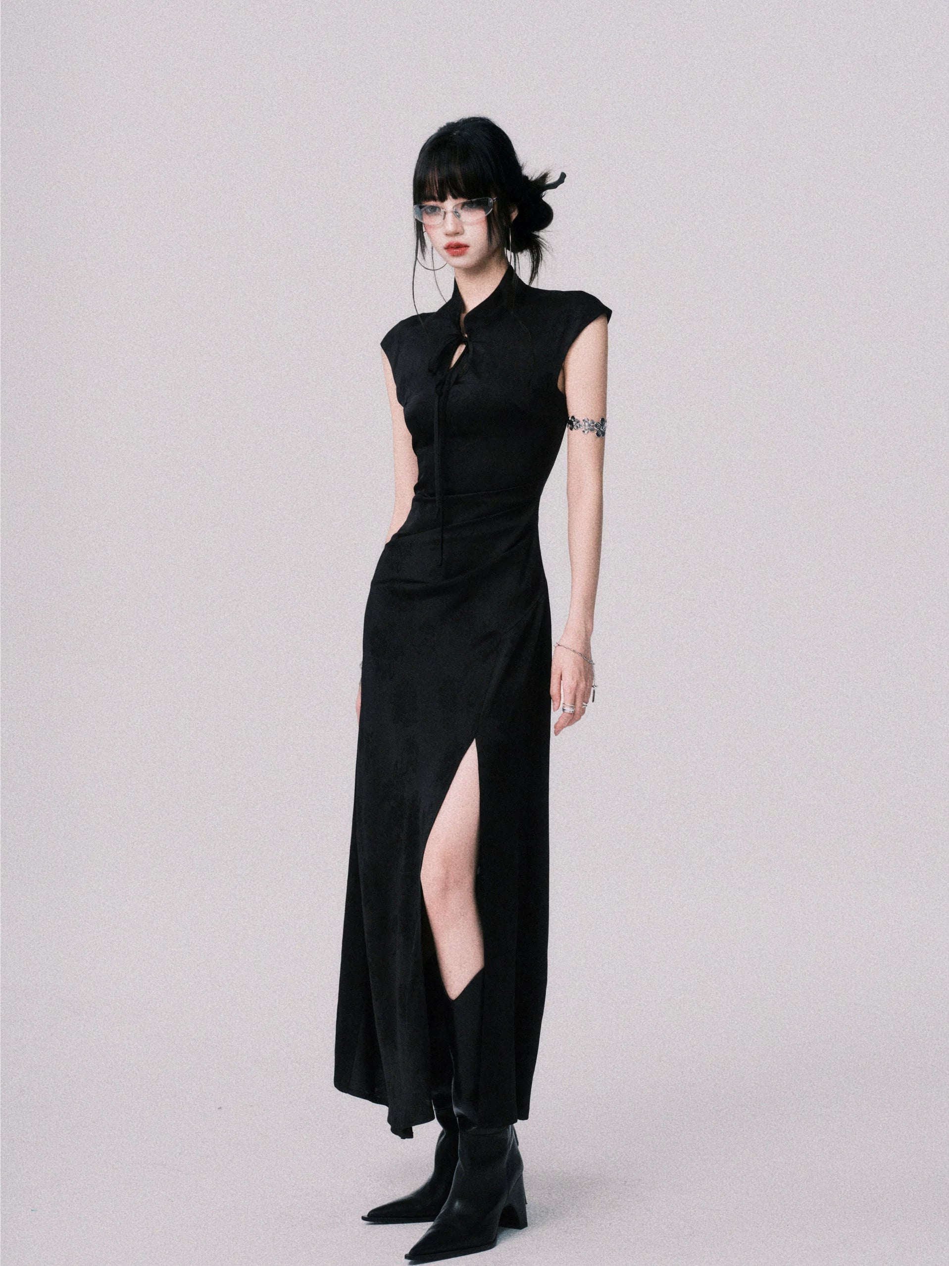 Chinese-Style Slim-Fit Cheongsam Maxi Dress