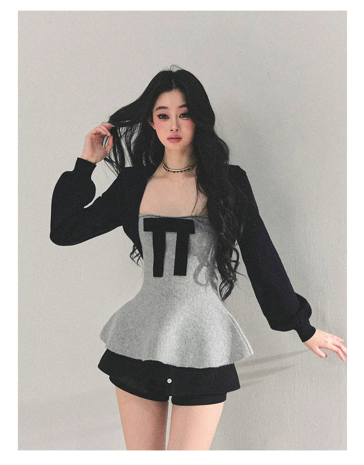 Princess-Style T-Shirt Tank &amp; Cape Two-Piece Set