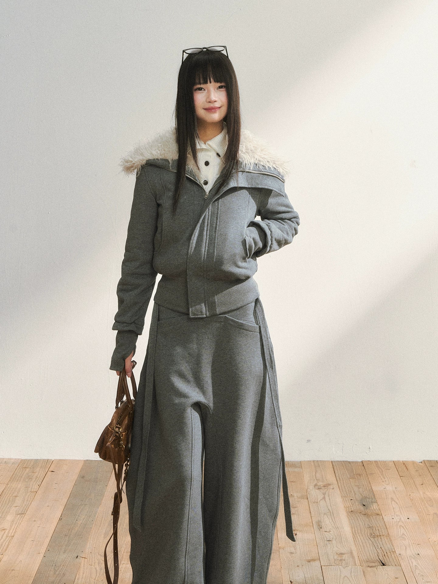 Faux Fur Collar Cropped Sweat Jacket