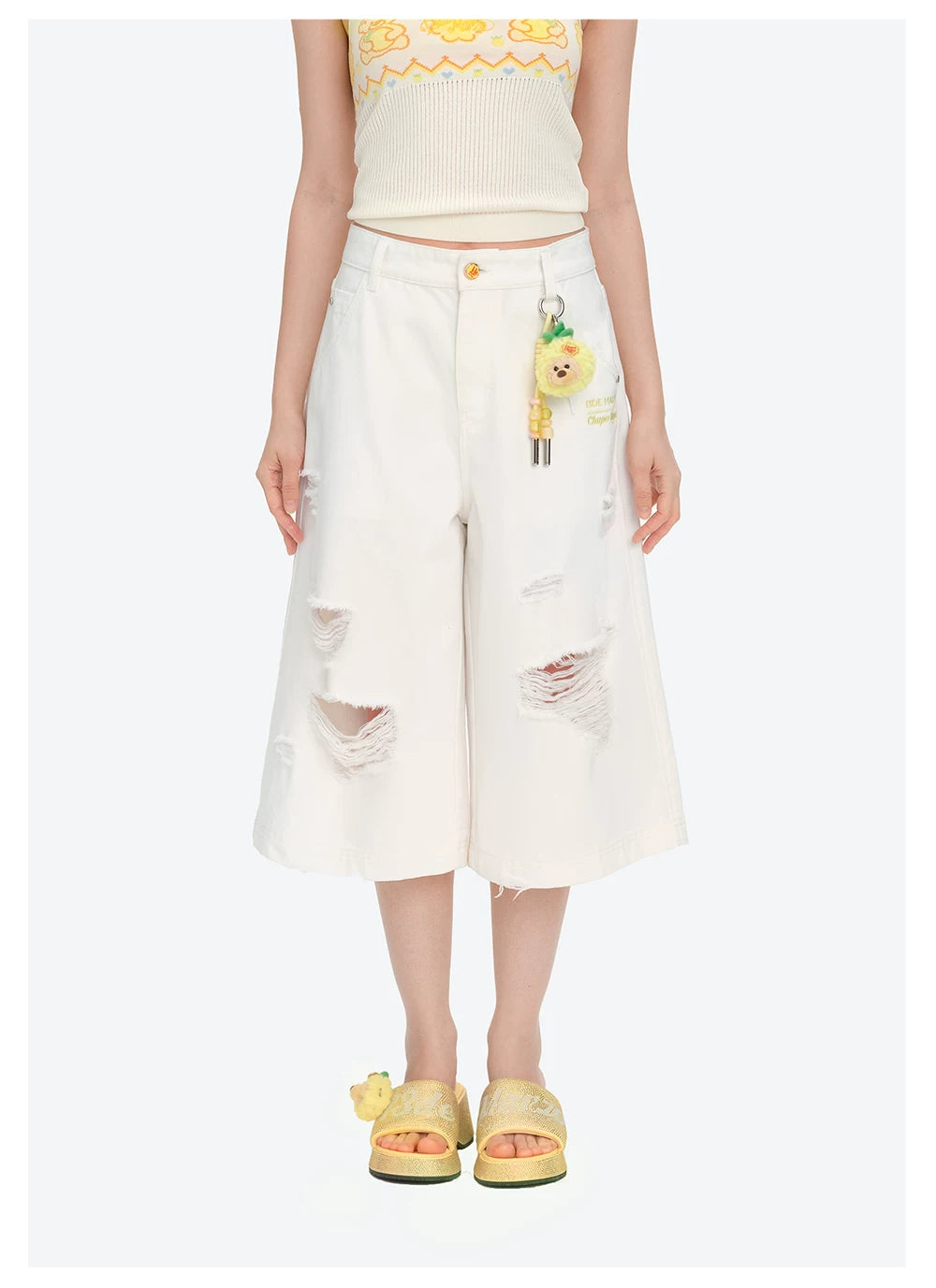 Distressed Cropped Straight-Leg Jeans