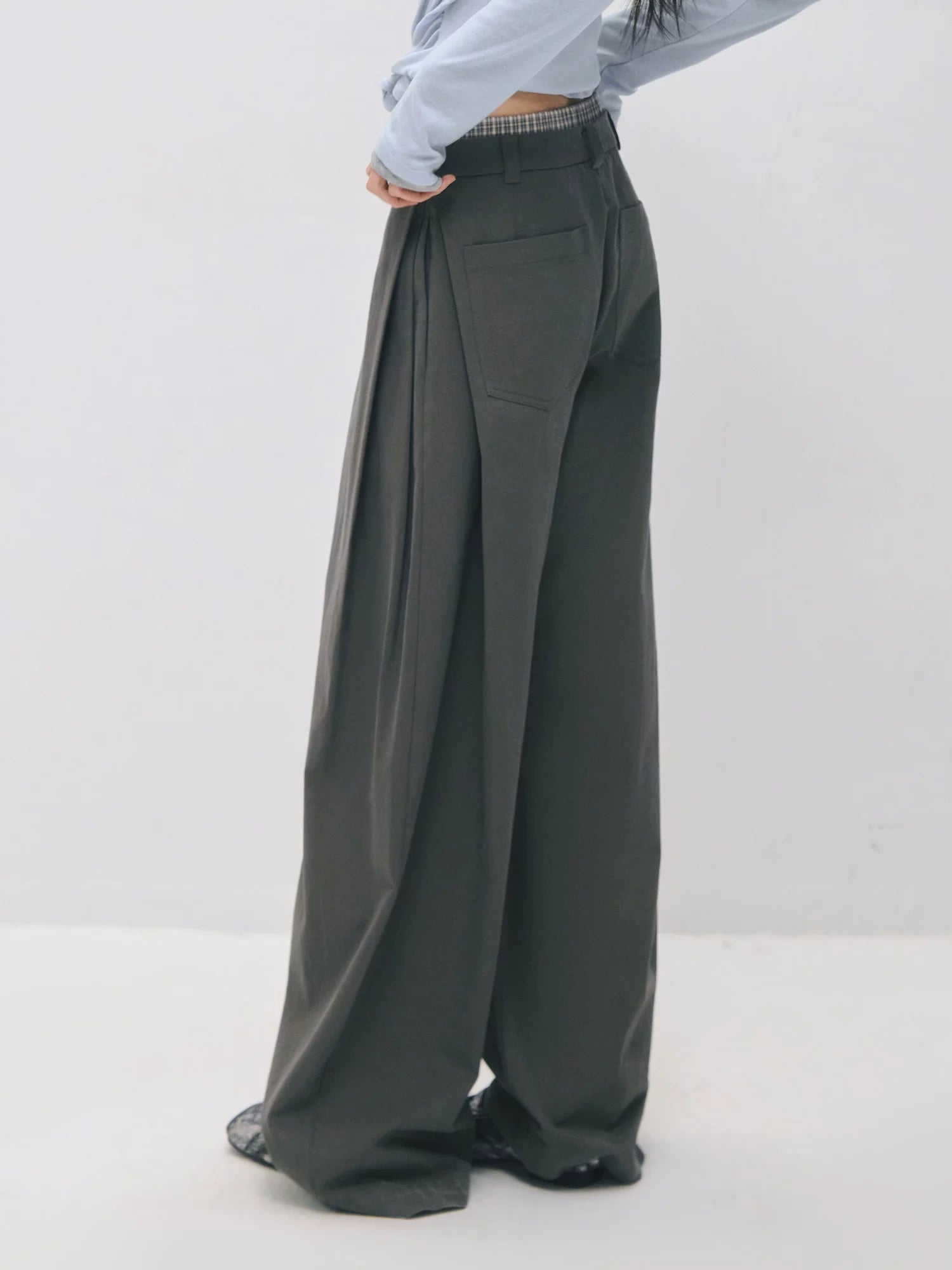 Asymmetric Pleated Curved Wide-Leg Trousers