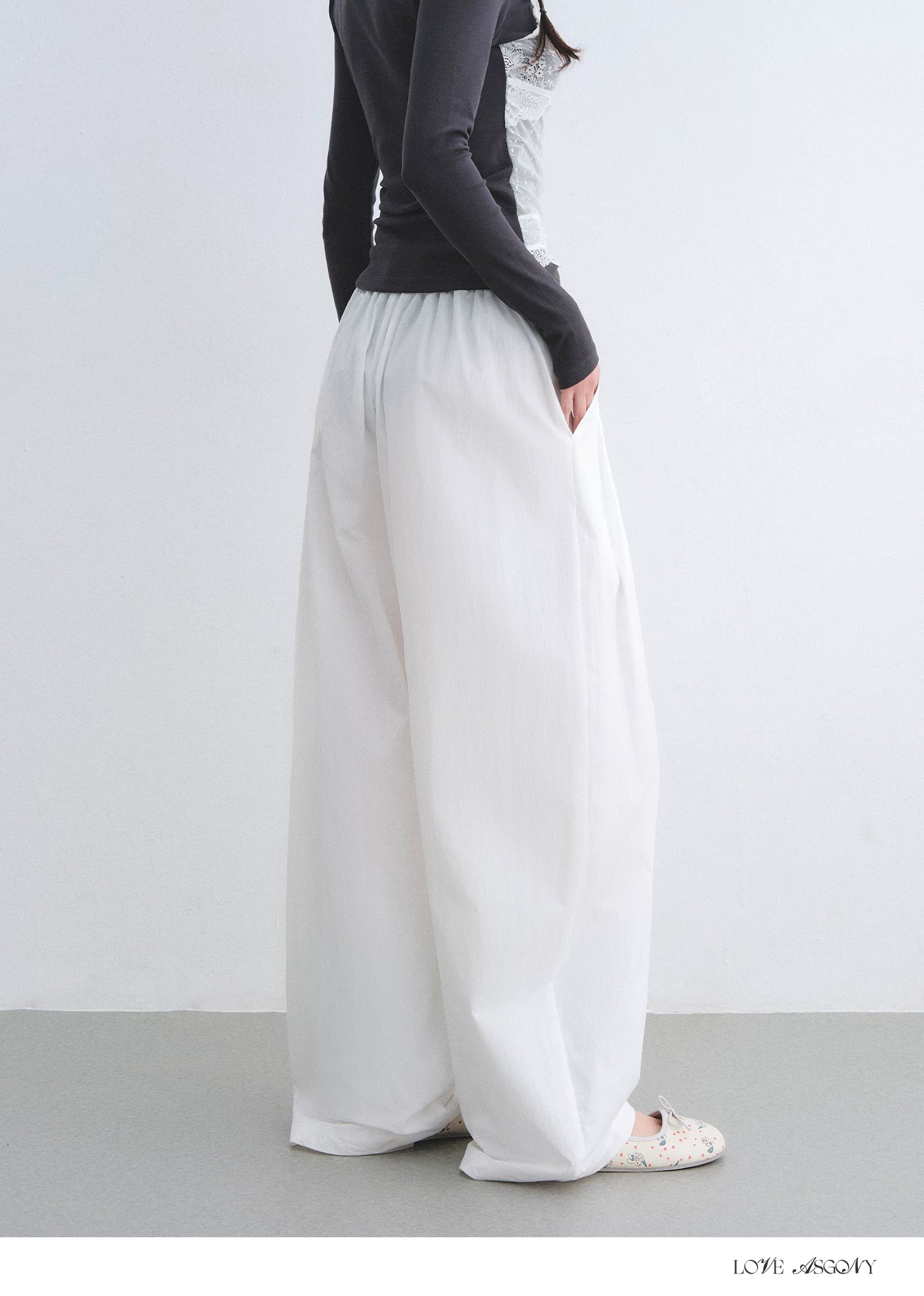 Vintage Lace Trim Washed Cropped Straight-Leg Denim Jeans