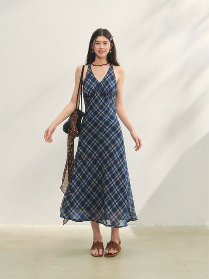 V-Neck Lace Spliced Halter Dress - CHINASQUAD