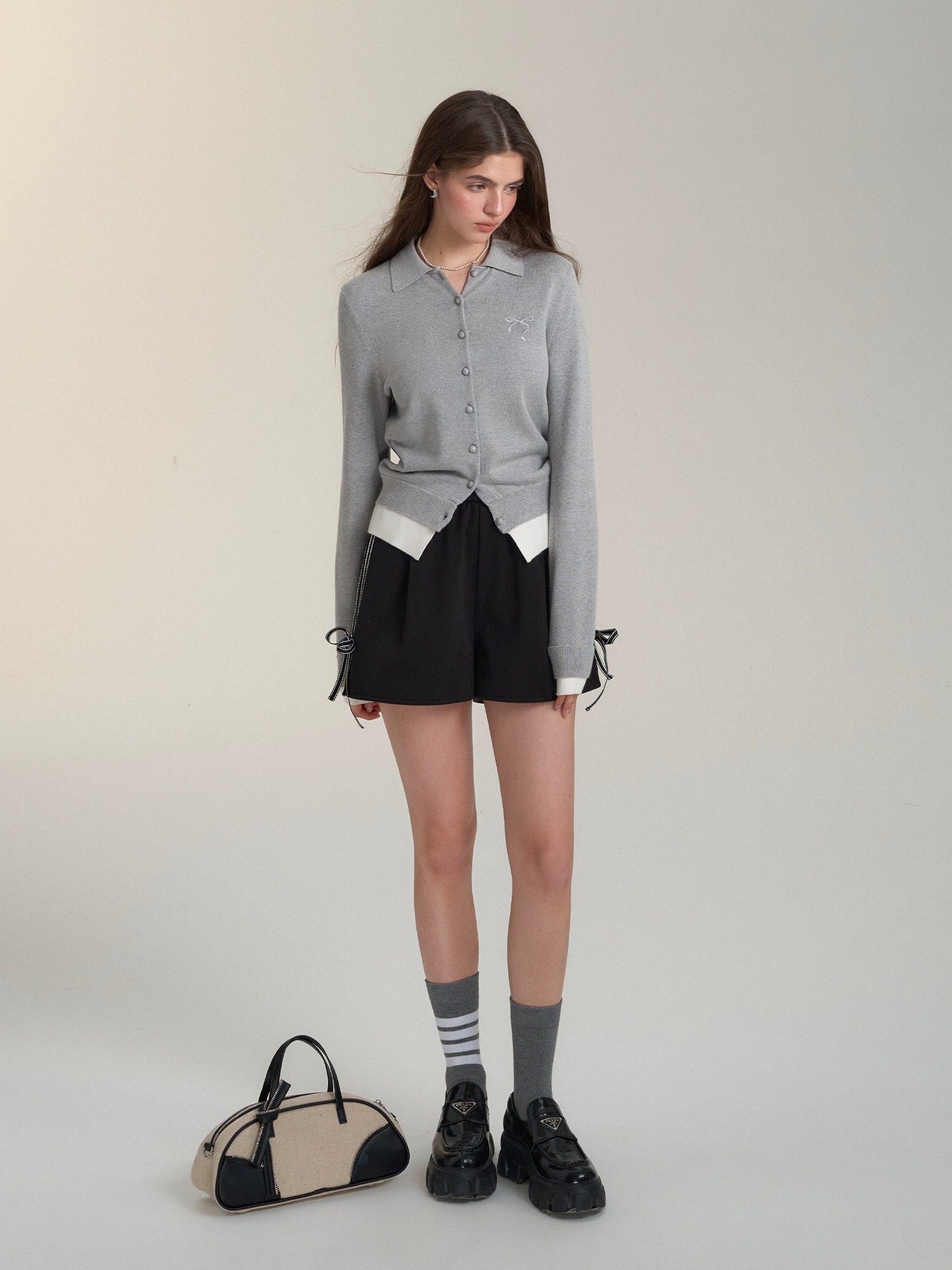 Contrast Bow Woolen Shorts