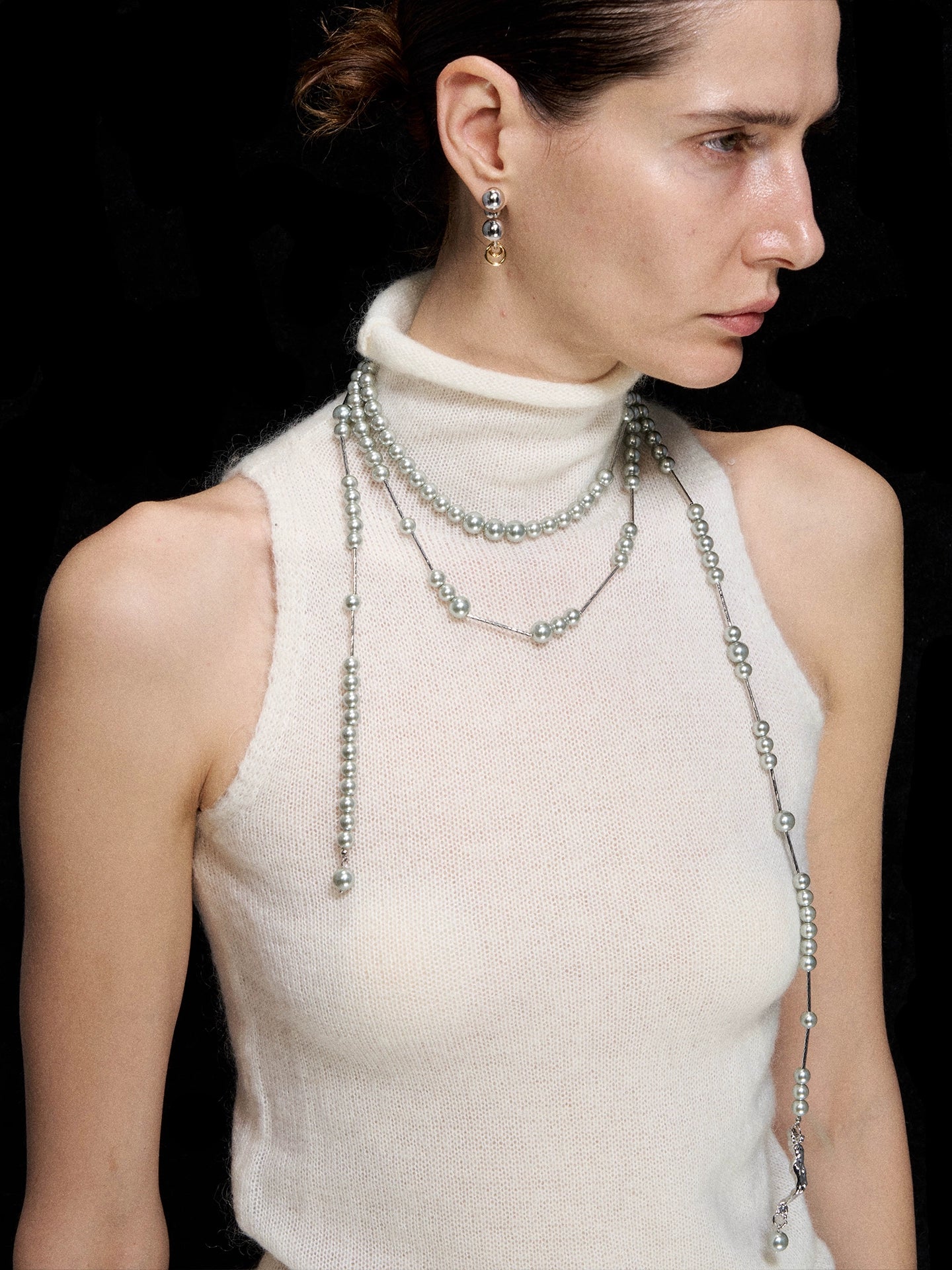 Reshaped Romance Layered Silver Pearl Asymmetric Mermaid Necklace