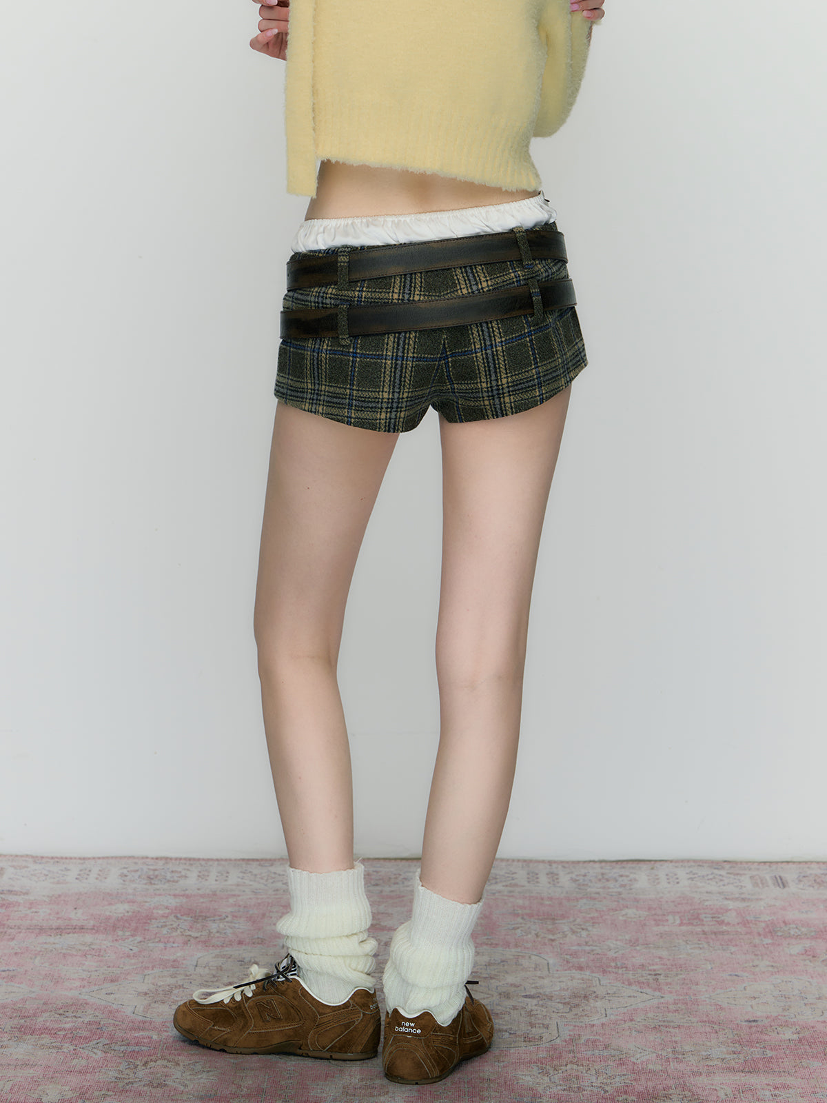 Plaid Double Leather Waist Belt Spliced Low Rise Shorts