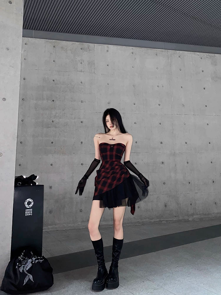 Red-Black Plaid Waist-Defining Dress