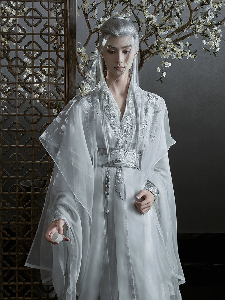 &quot;九重飞雪&quot; Modern-style Hanfu Set