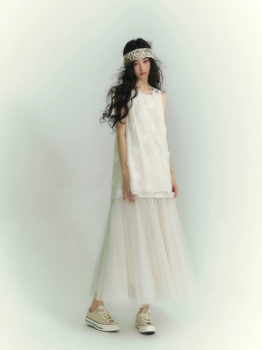 Textured Floral Appliqué Tie-Back Sleeveless Dress