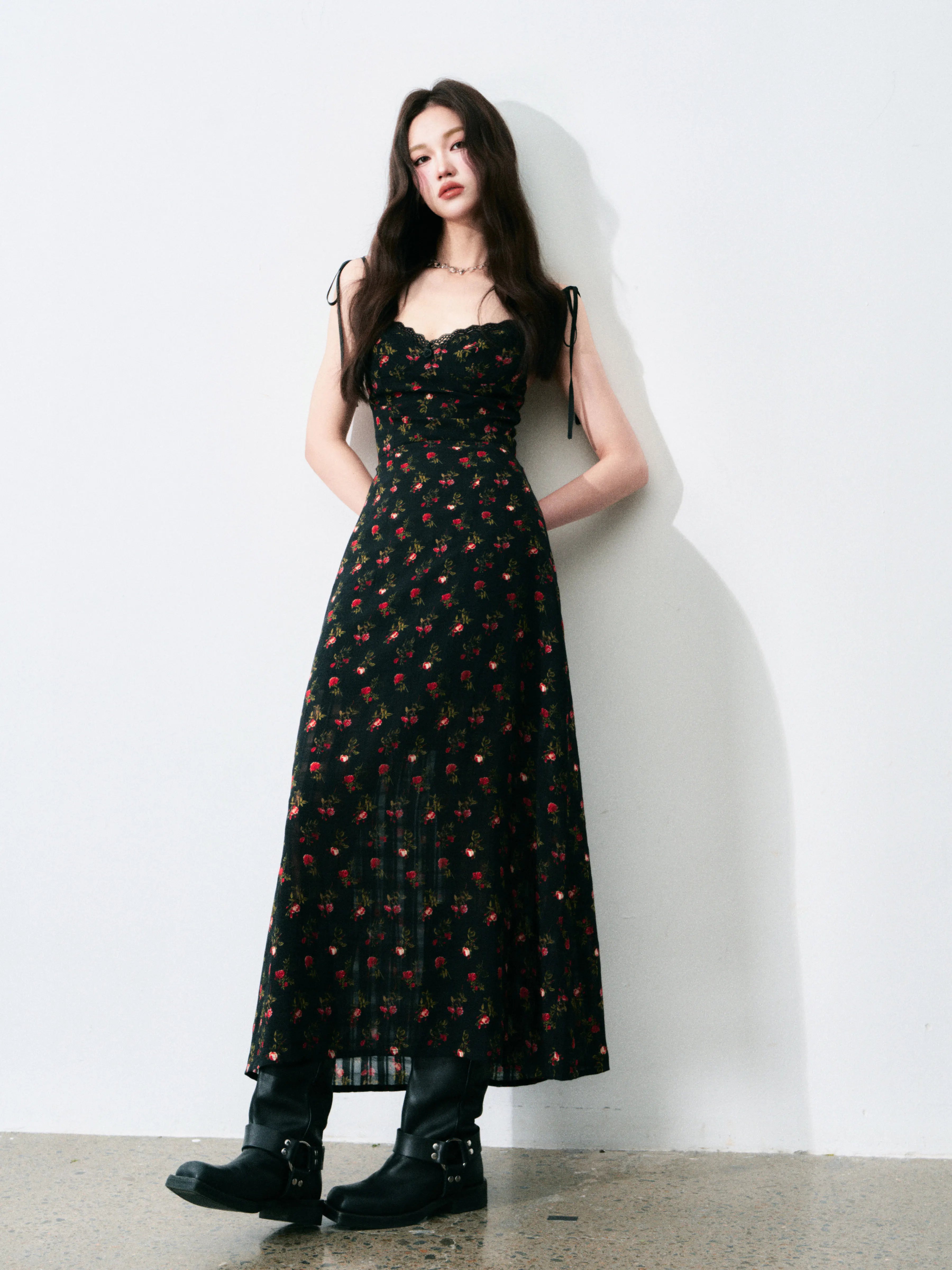 Vintage Floral Tie-Waist A-Line Maxi Dress