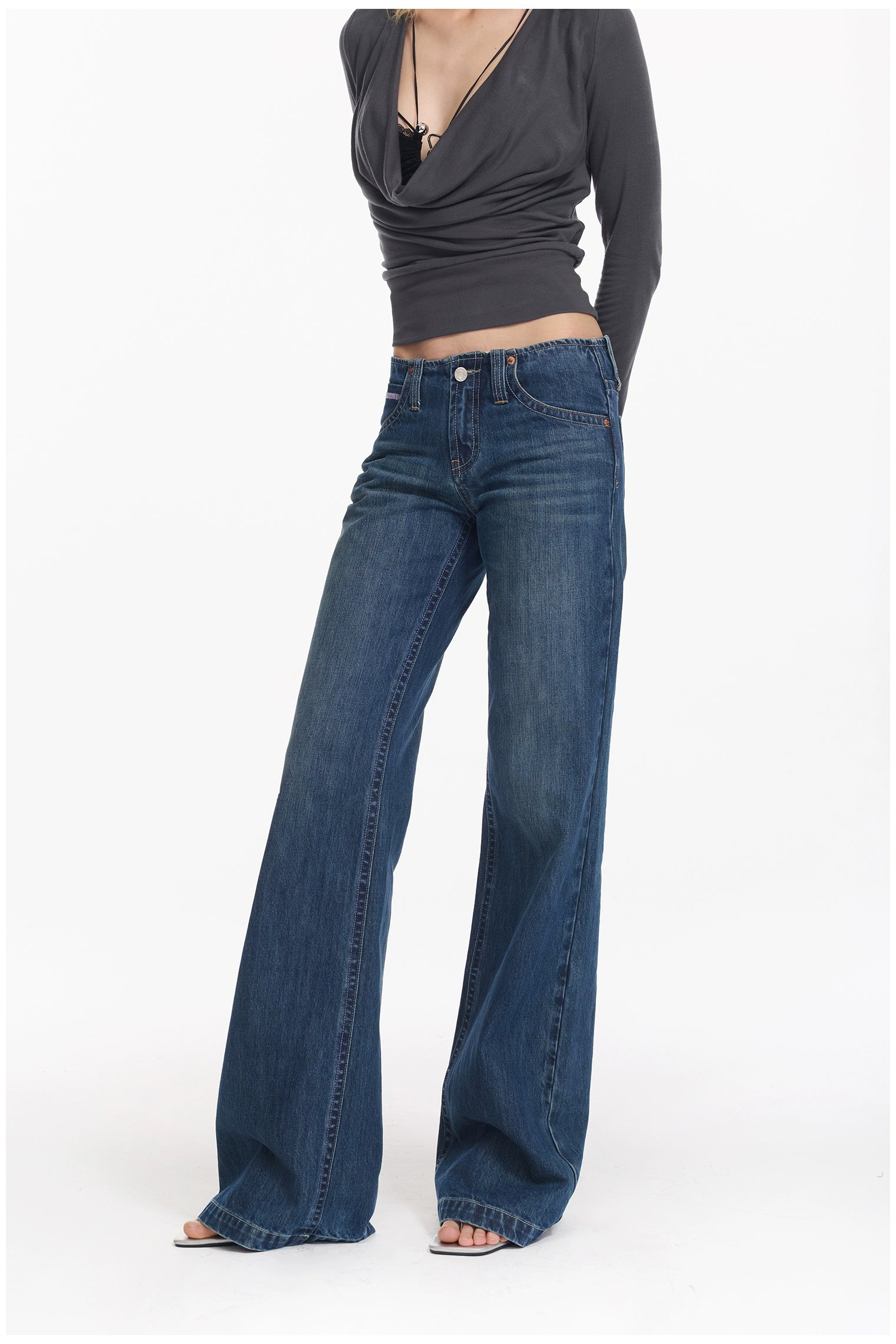 Washed Blue Embroidered Straight Jeans - CHINASQUAD