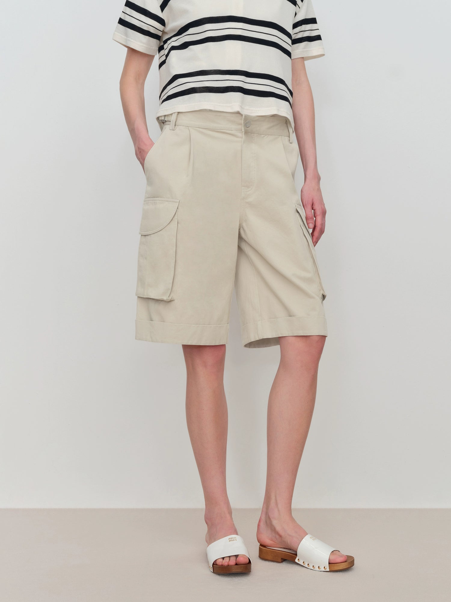 Cargo Pocket Low-Rise Shorts - CHINASQUAD