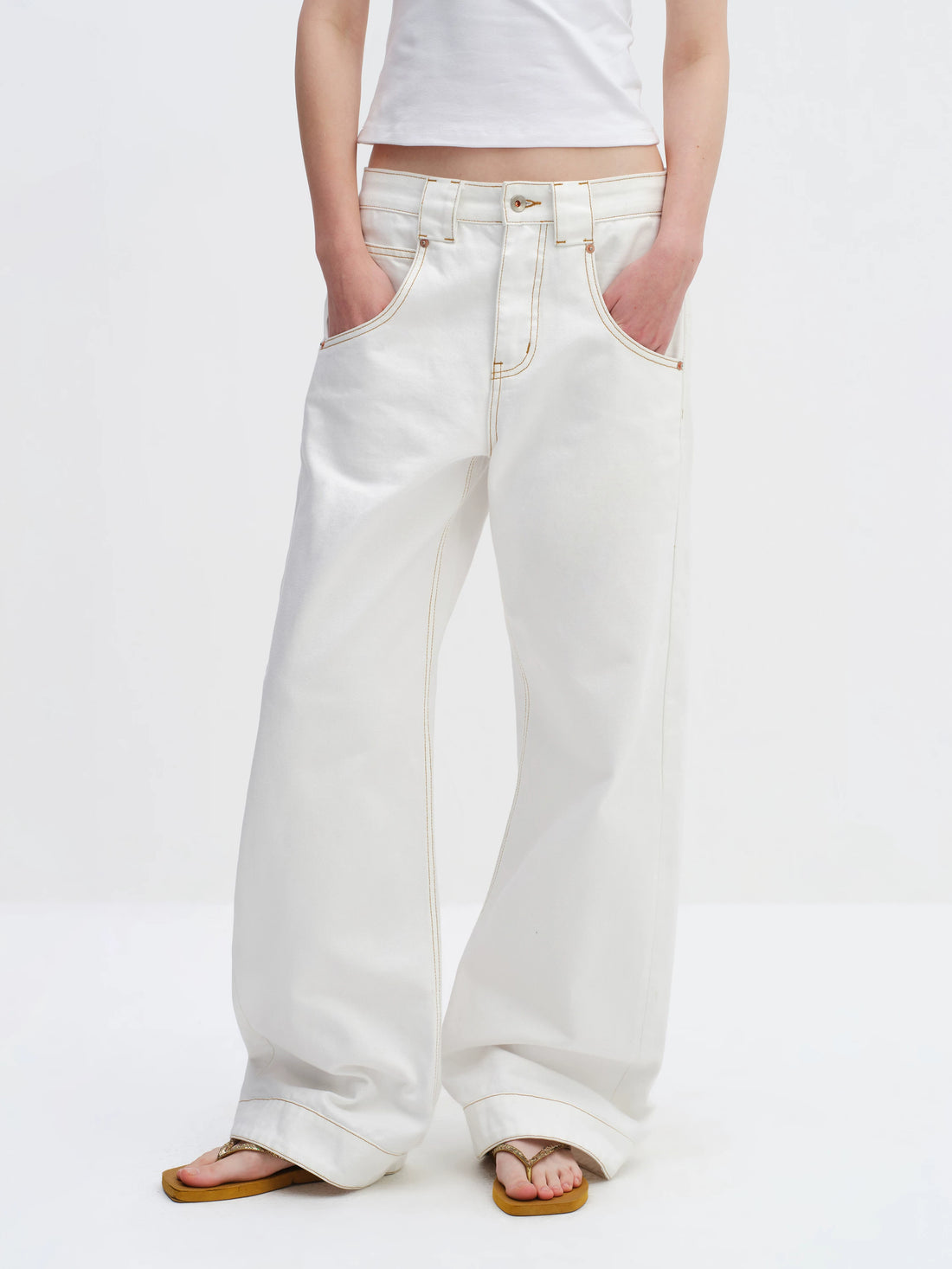 White Relaxed Fit 3D Cut Wide-Leg Denim Jeans