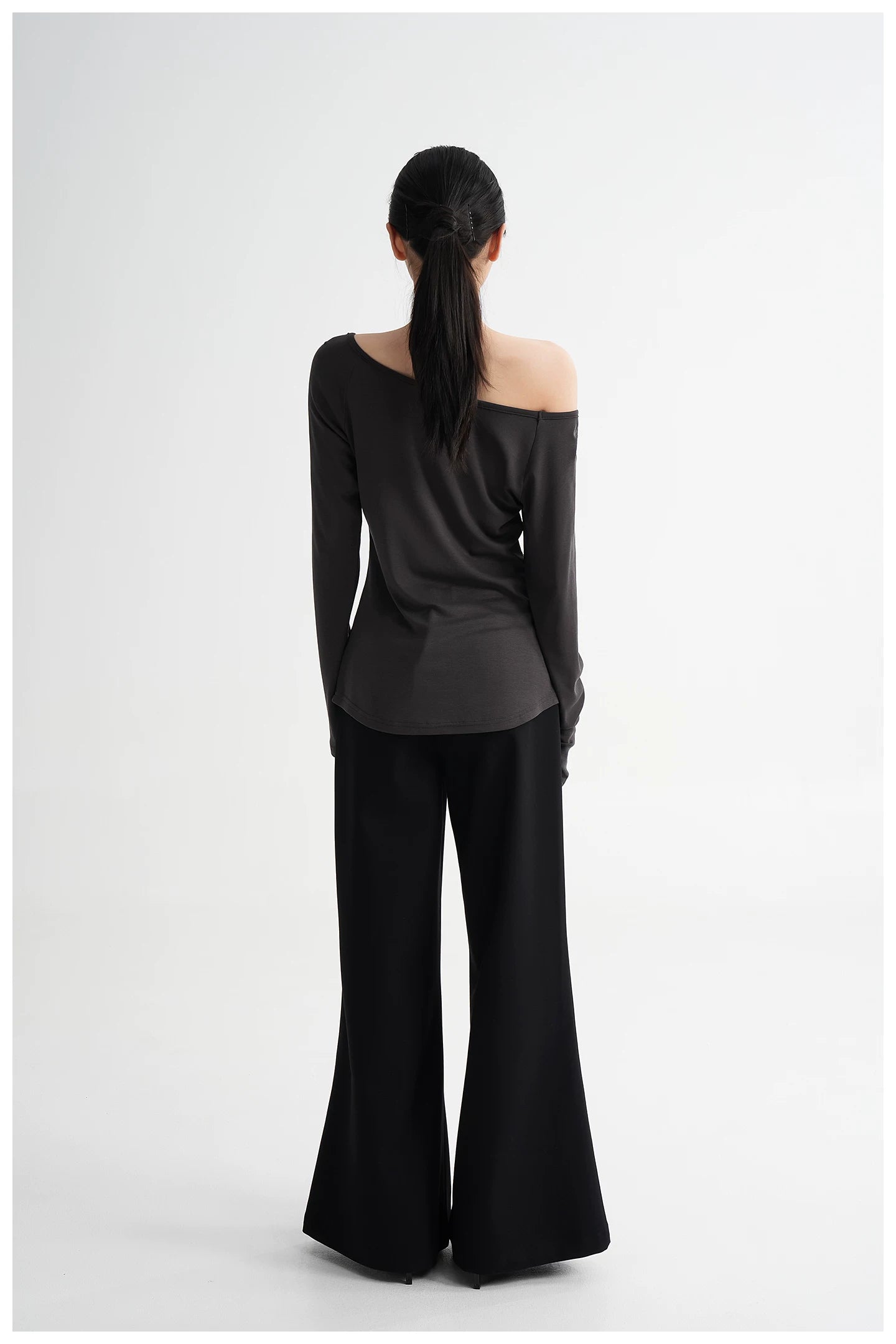 Waist-Cinching Fitted Long Sleeve T-Shirt