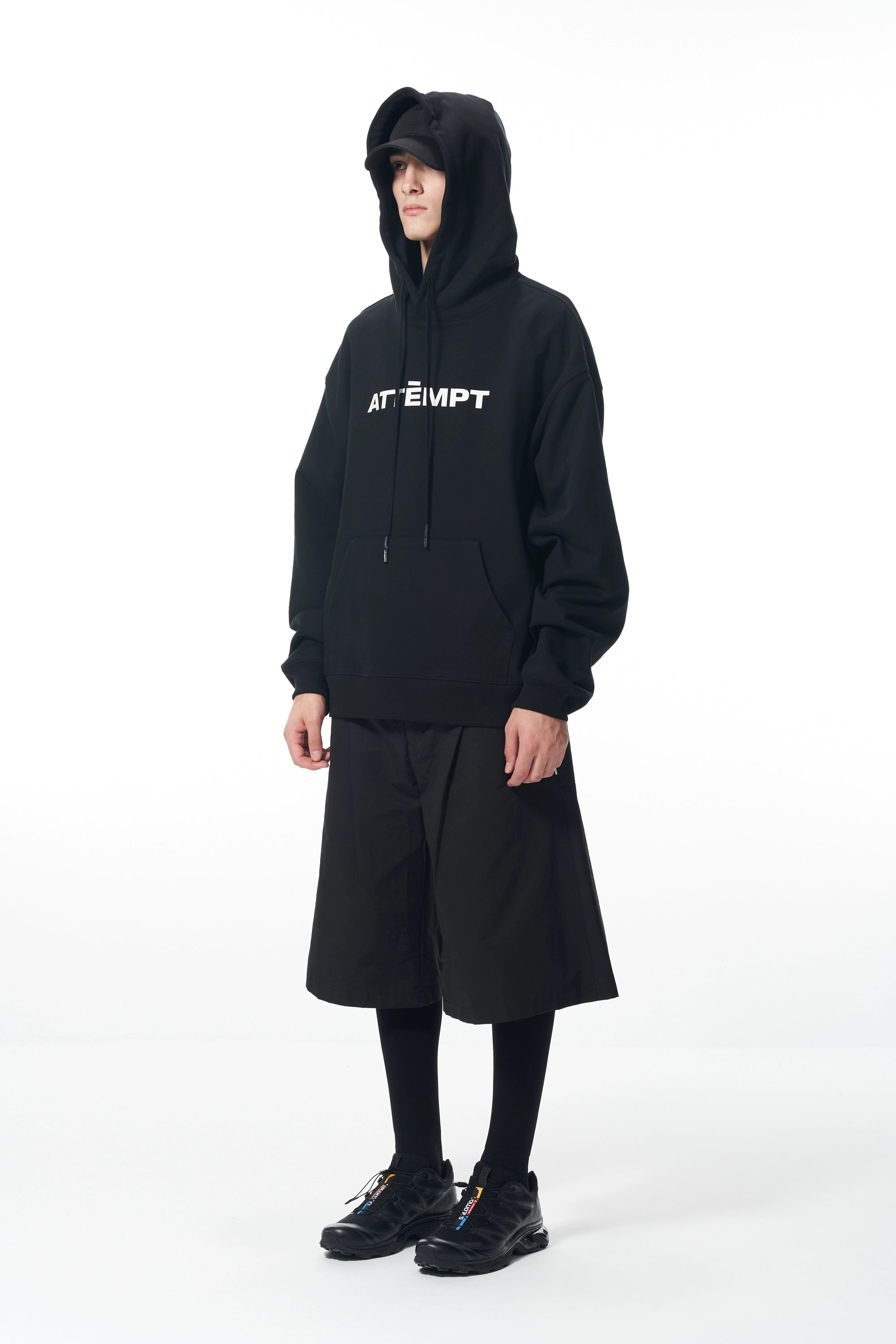 Essential Logo Sweatshirt &amp; Hoodie &amp; Sweatpants Set