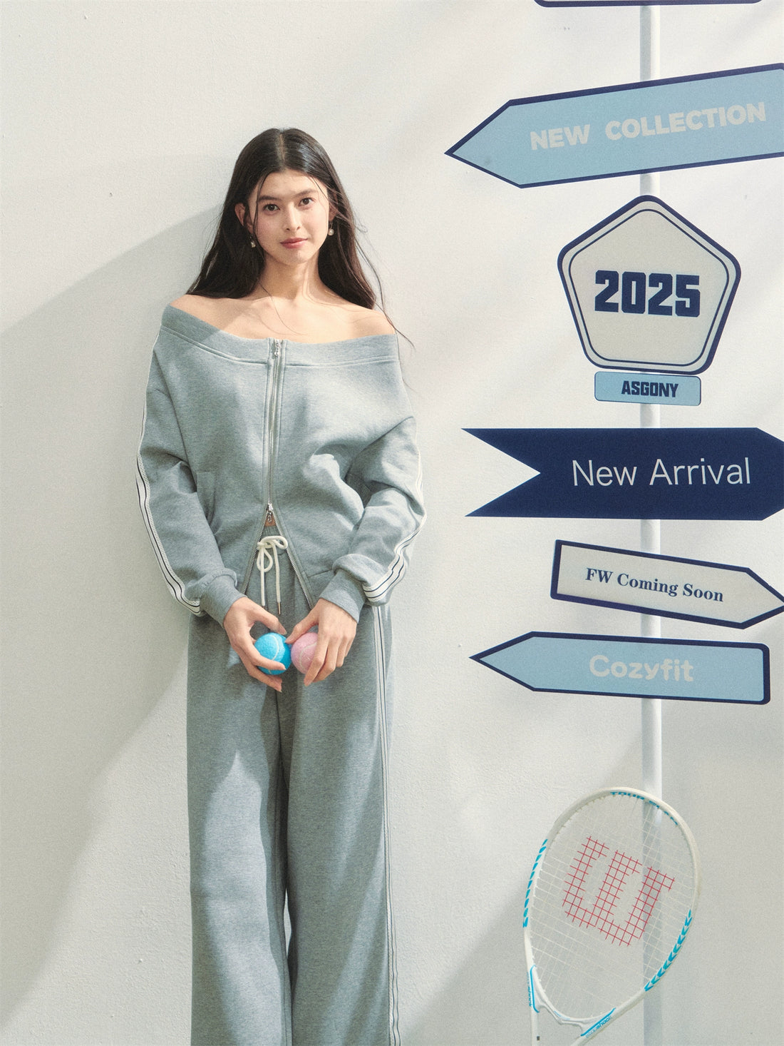 Off-Shoulder Zip-up Sweatshirt &amp; Pants Set - CHINASQUAD