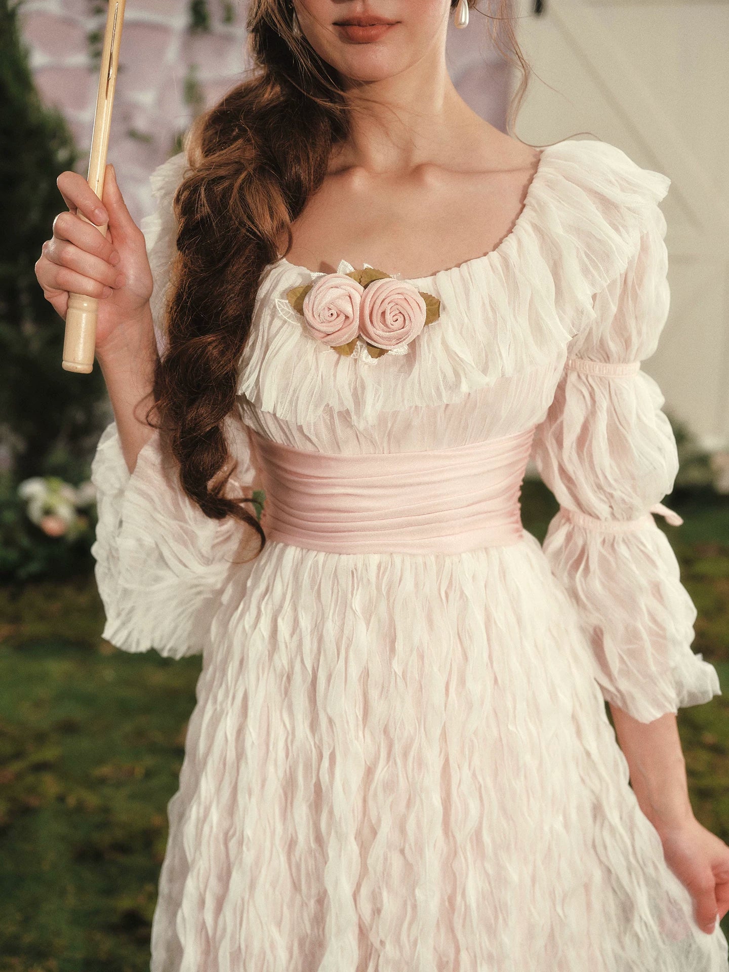 Queen’s Rose Chiffon Long-Sleeve Princess Dress