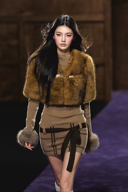 Maillard Faux Fur Cropped Cape