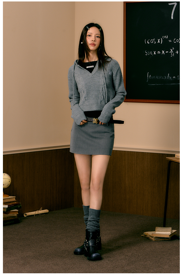 Blue &amp; Black Pullover Hooded Sweater - CHINASQUAD