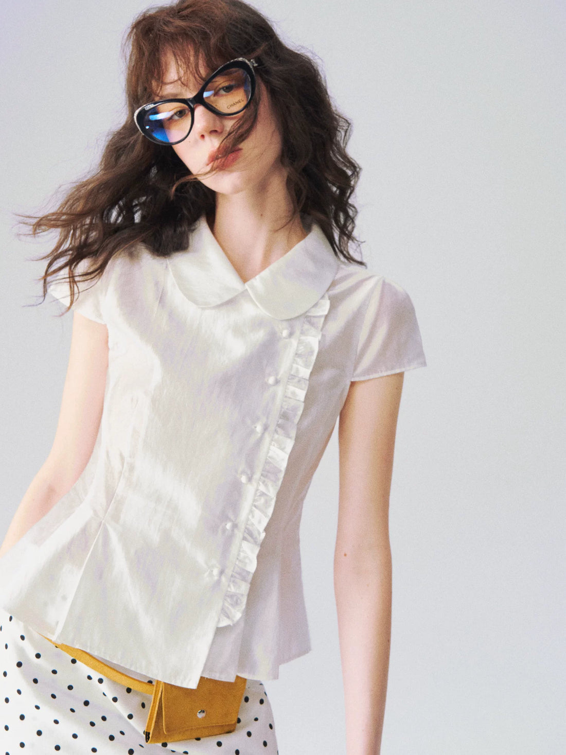Peter Pan Collar Asymmetric Waist-Tailored Blouse