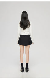 Black & White Wide Neckline Sweater - CHINASQUAD