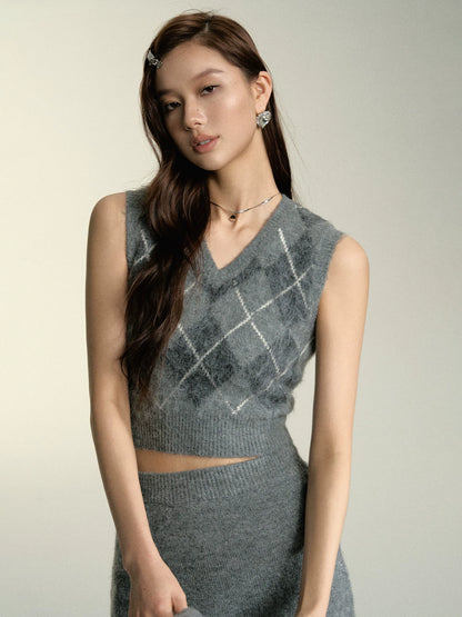 Gray Diamond Pattern Wool Cardigan &amp; Vest Set - CHINASQUAD