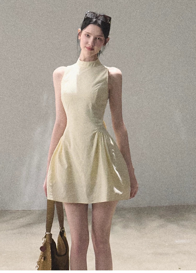 Vanilla Spring Halter Backless Dress