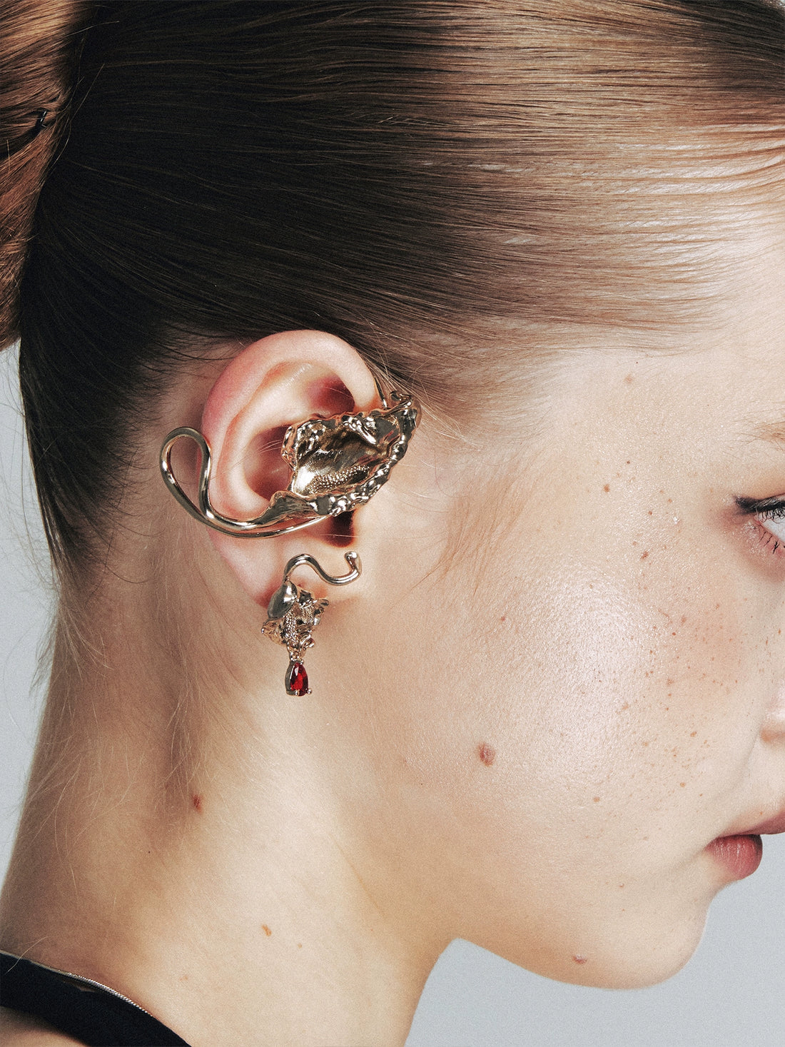 Vintage Metallic Floral Drop Earrings