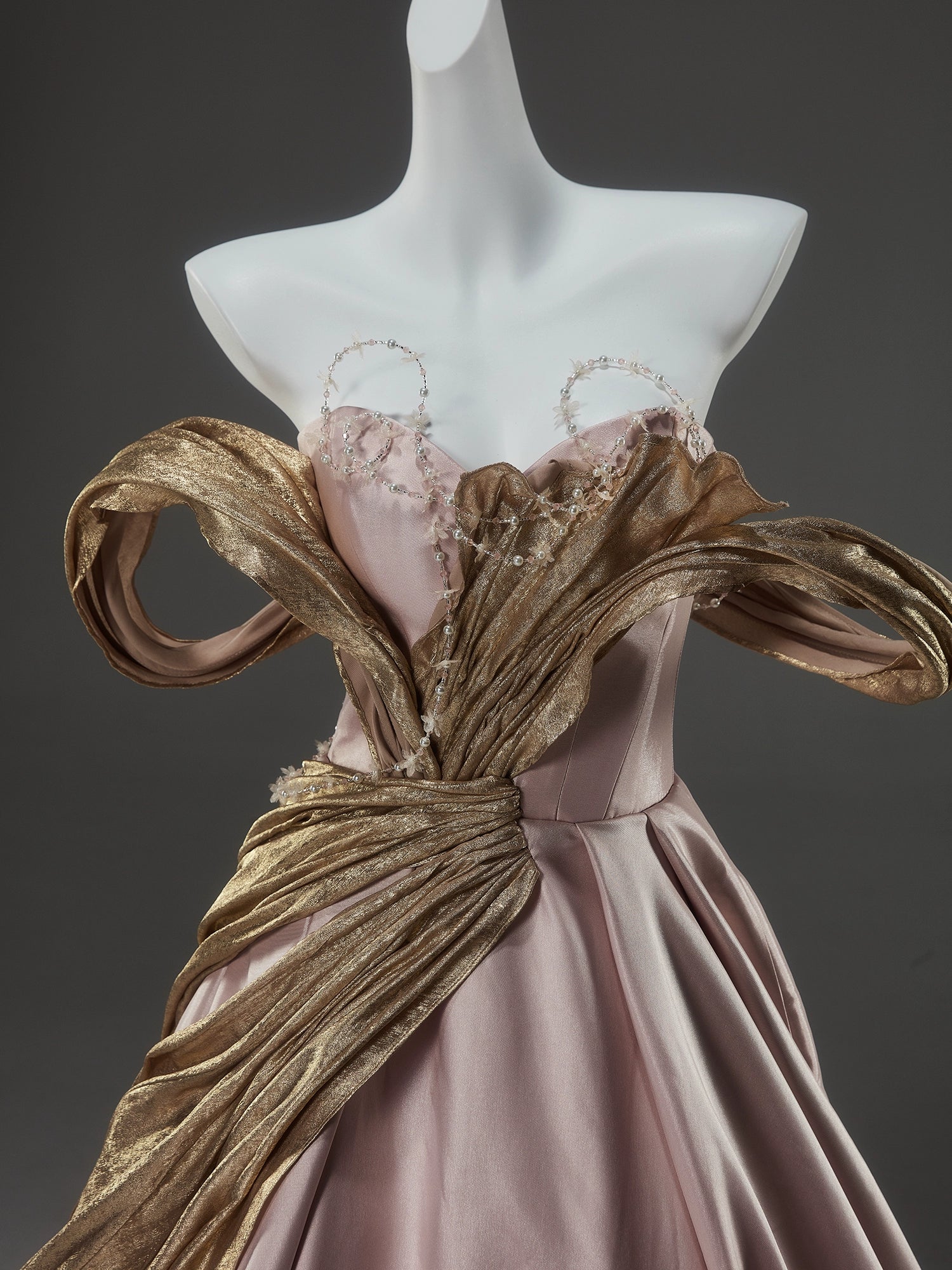 Stunning Elegance Off-Shoulder Gown with Golden Draping