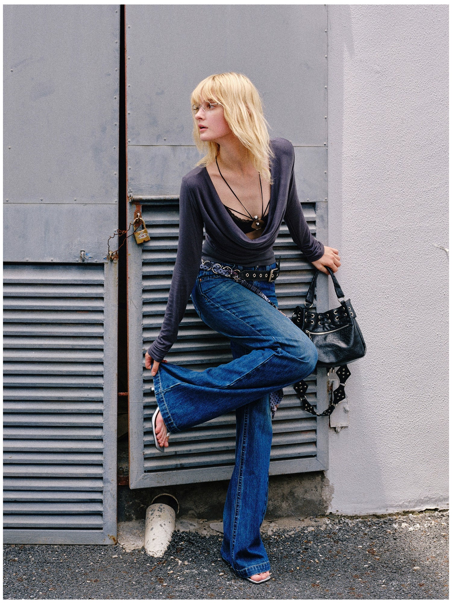 Washed Blue Embroidered Straight Jeans - CHINASQUAD