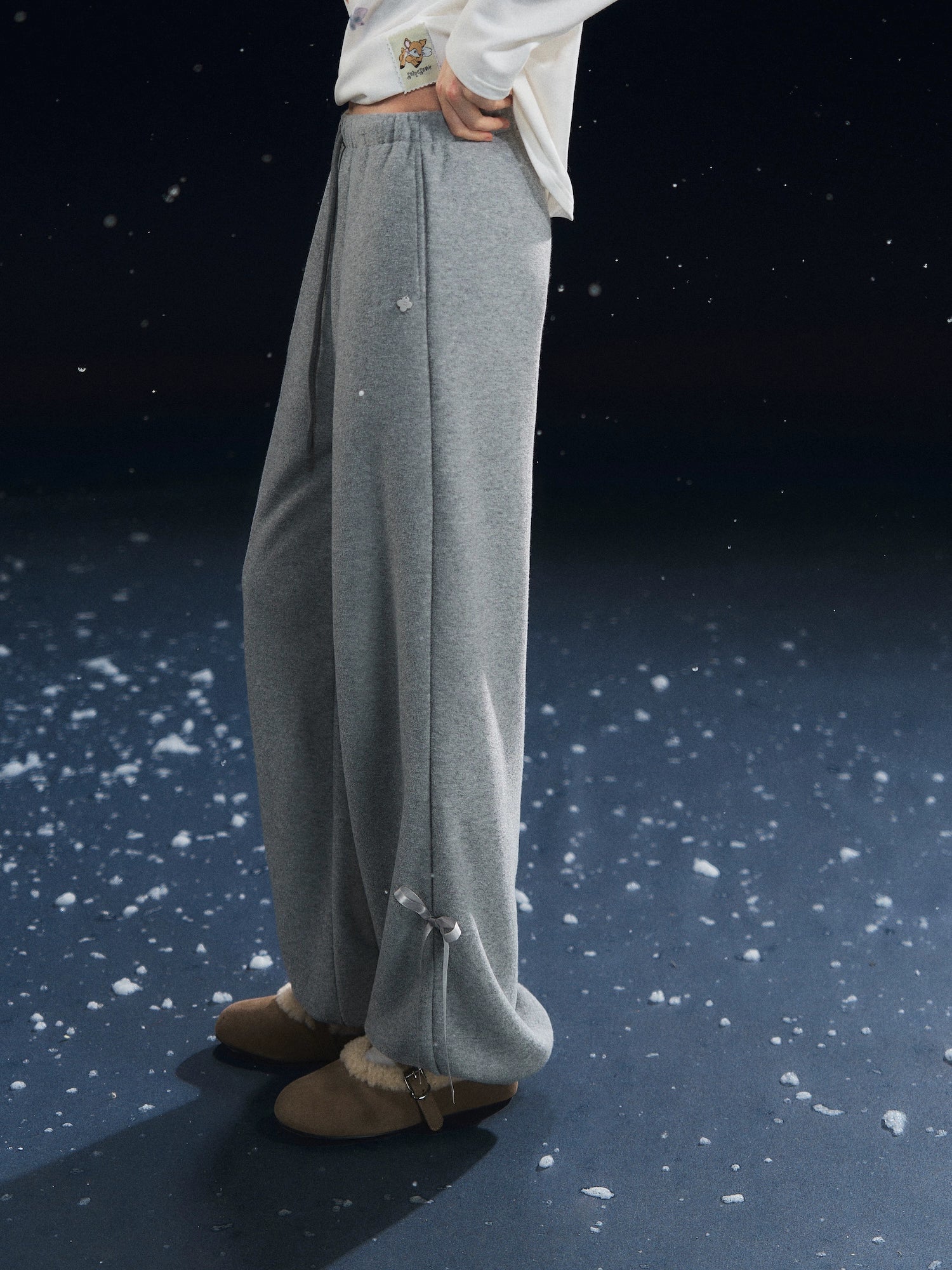 Velvety Jogger Lantern Pants