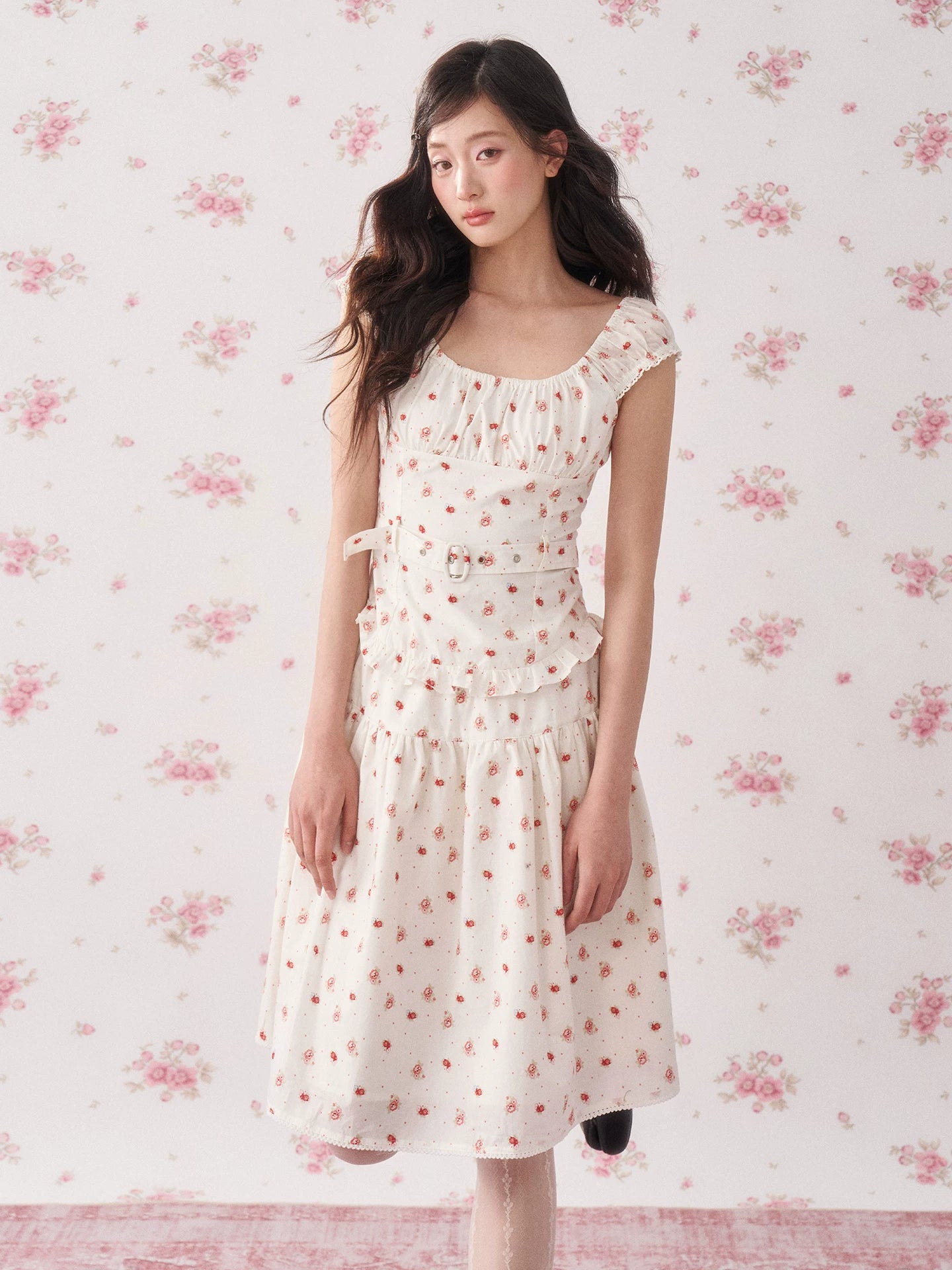 Vintage Floral Waist-Cinching Two-Piece Skirt Set