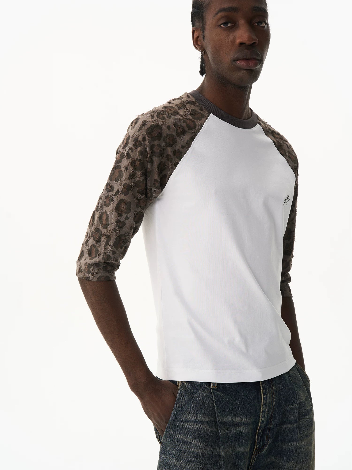 Leopard Panel Raglan Sleeve Sport T-Shirt