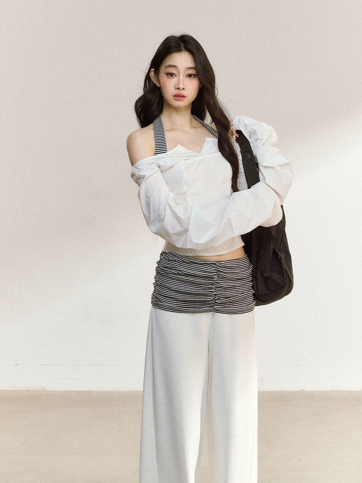 White V-Neck Off-Shoulder Cropped Blouse