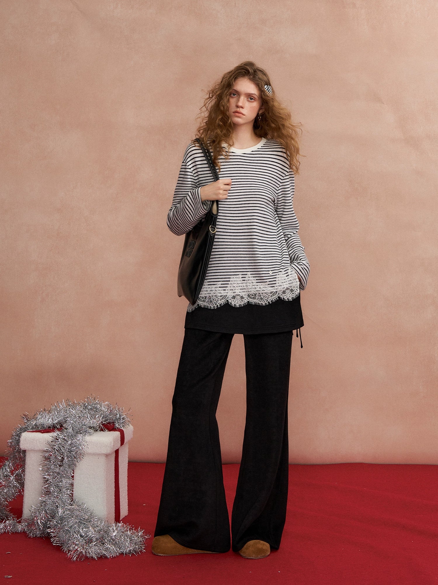 Lace-Panel Fuzzy Ribbed Long-Sleeve Tee
