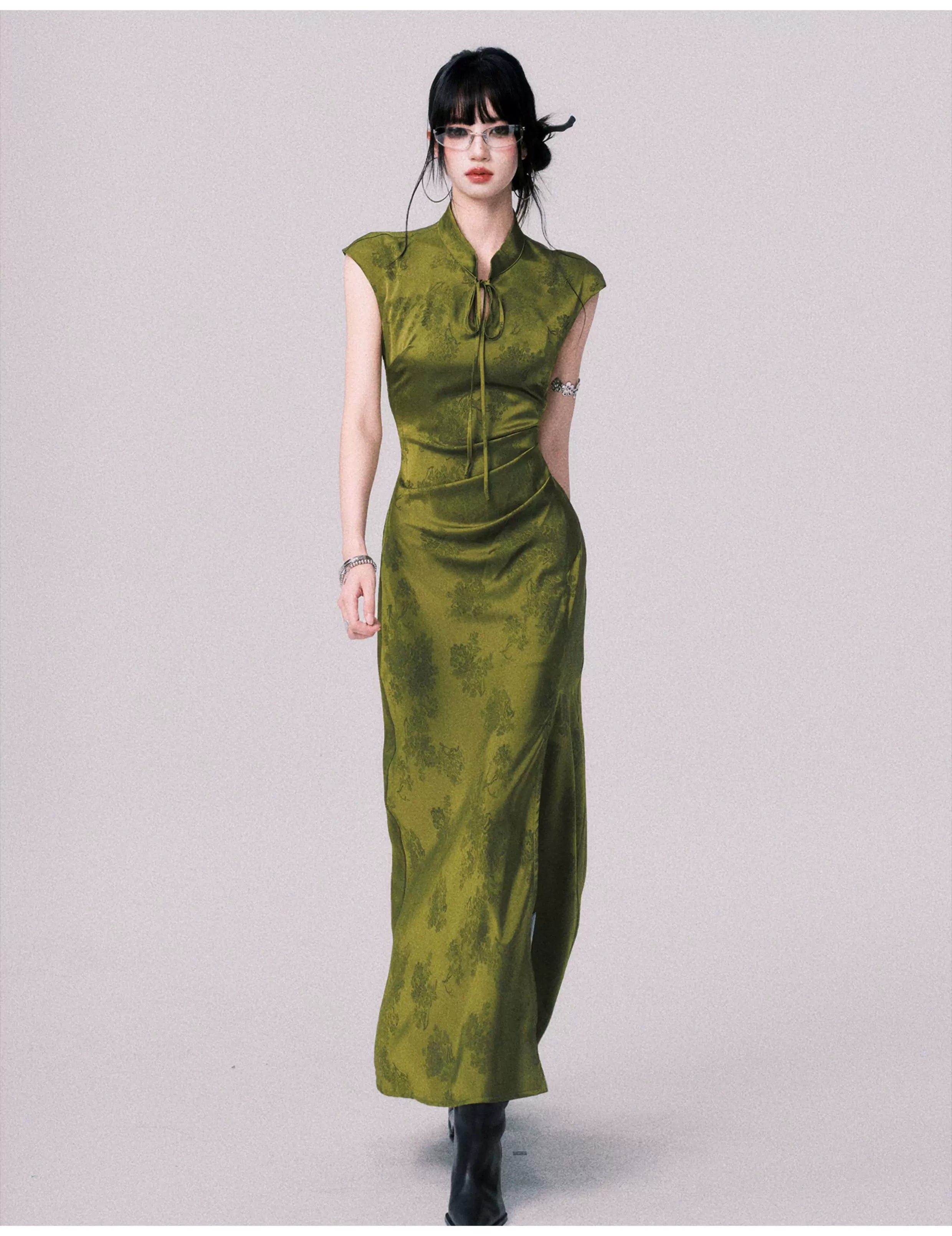 Chinese-Style Slit Cheongsam Maxi Dress