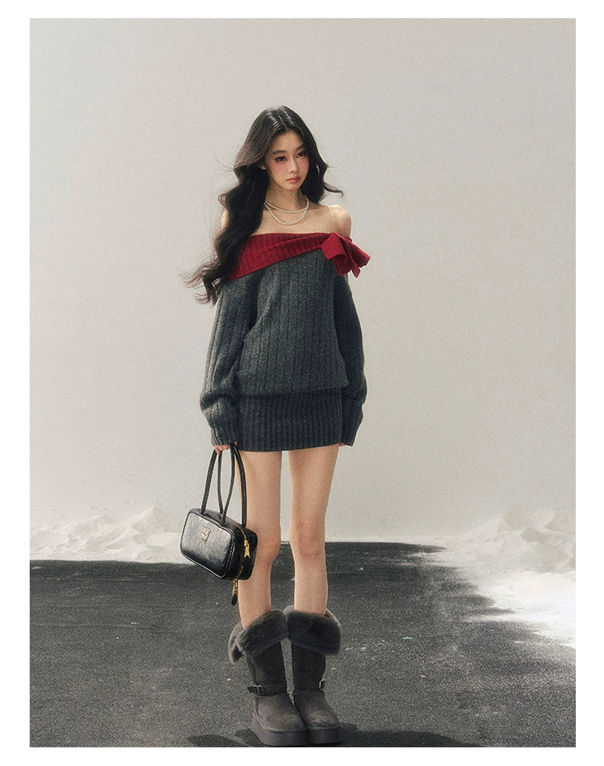 Off-Shoulder American-Style Knit Mini Dress