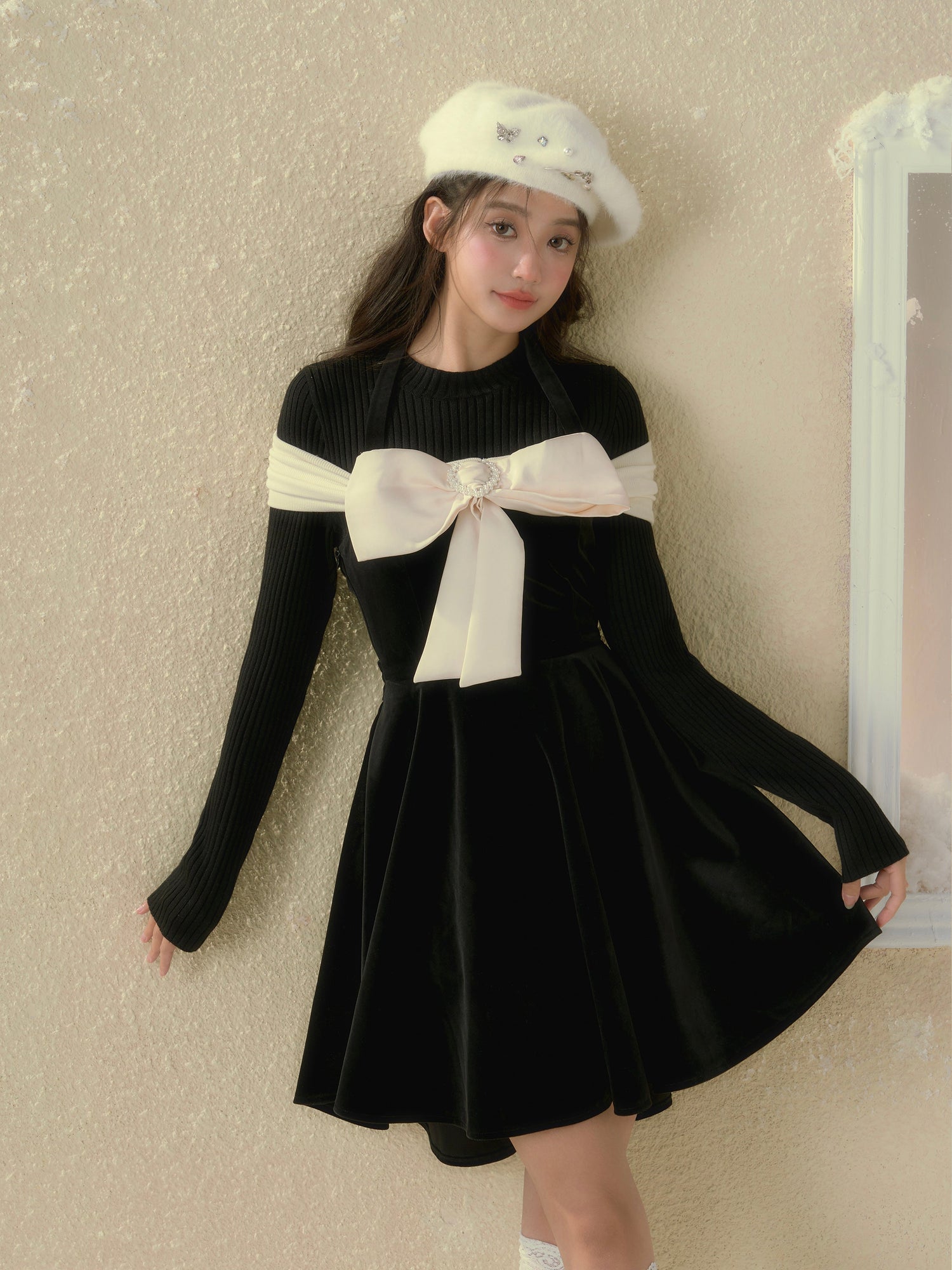 Black Vintage Off-shoulder Mini Dress - CHINASQUAD