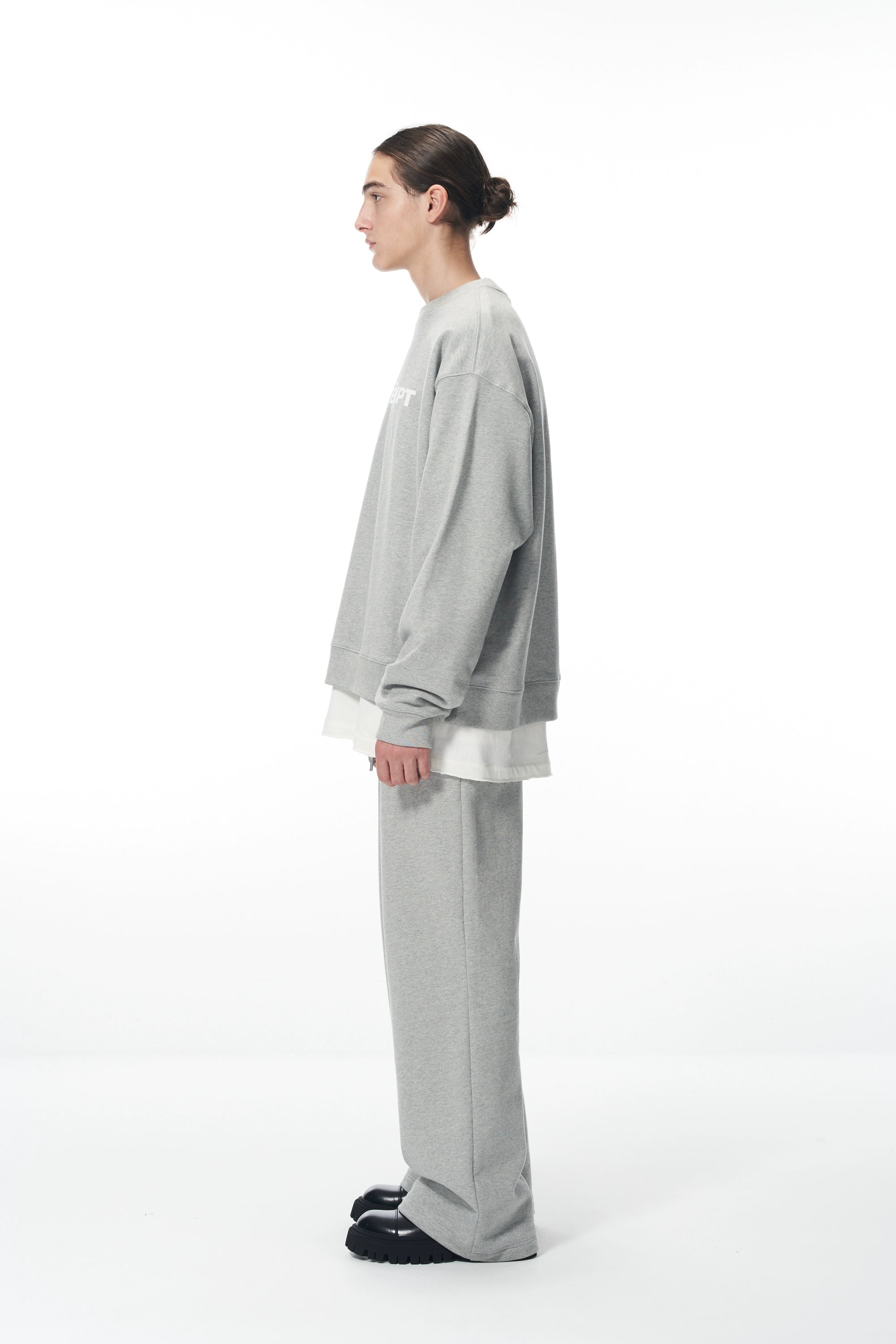 Essential Logo Sweatshirt &amp; Hoodie &amp; Sweatpants Set
