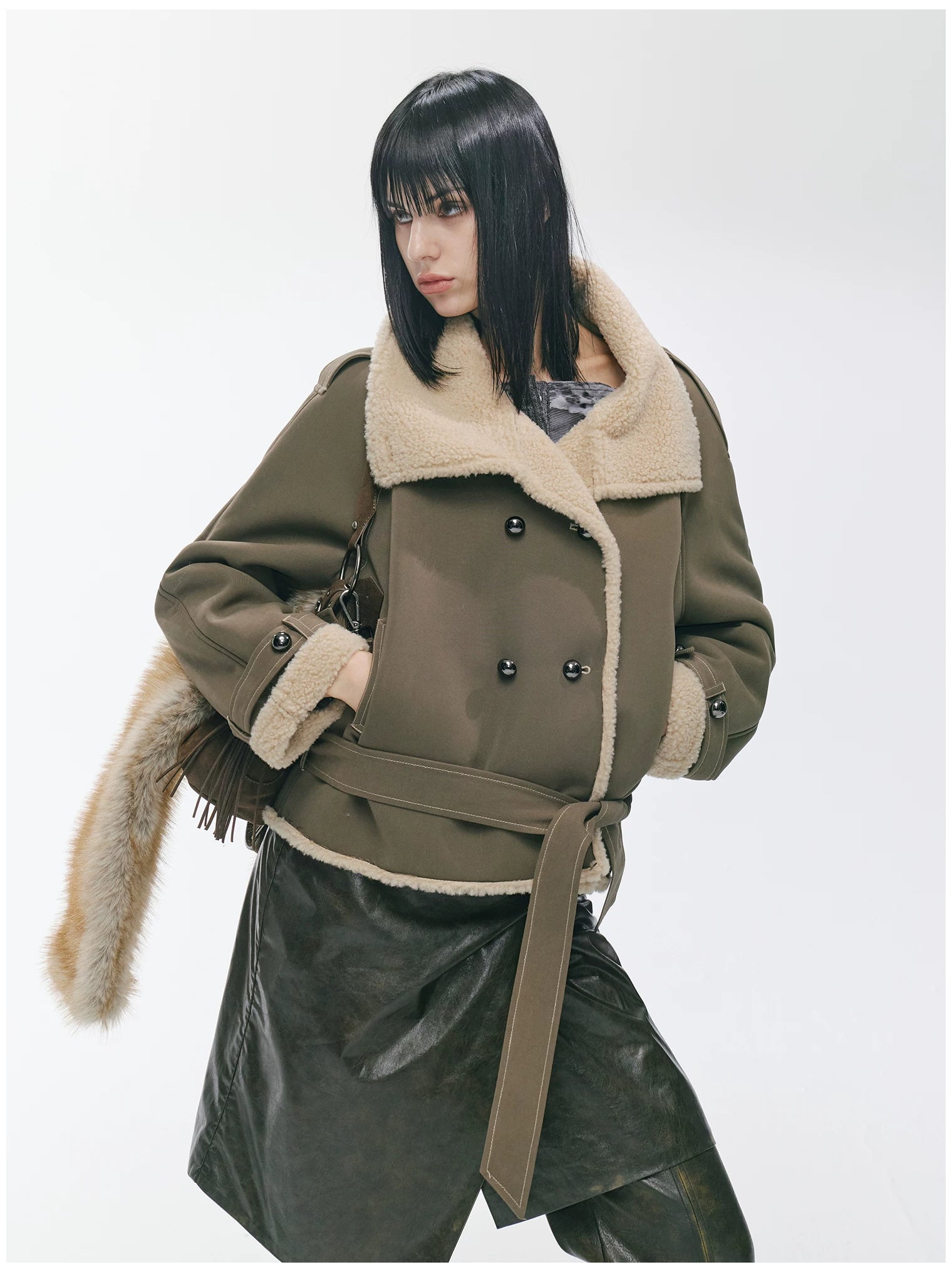 Contrast Fleece-Panelled Shearling Short Coat