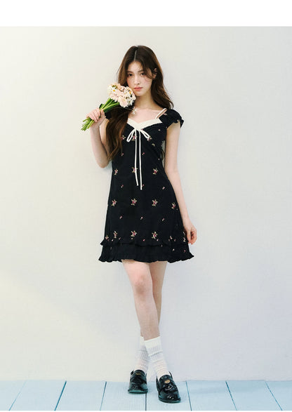 Vintage Floral Layered Square-Neck Dress