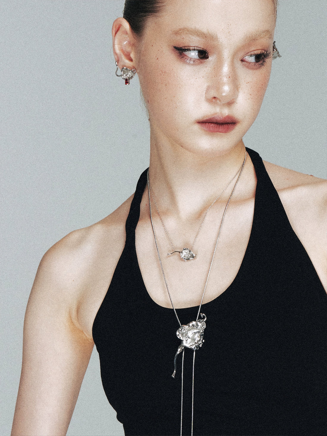 Minimalist Floral Collarbone Chain Necklace
