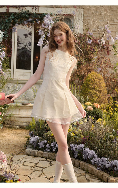 Sky Island Embroidered Layered White Dress