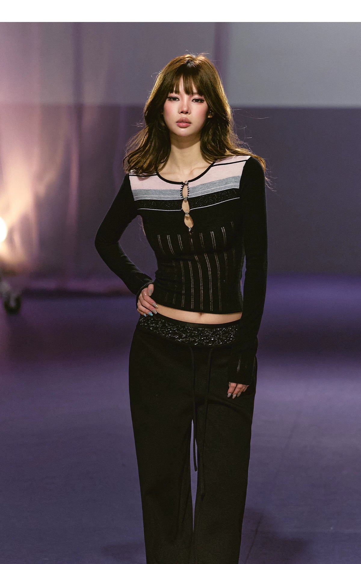 Cut-Out Contrast Knit Fitted Top