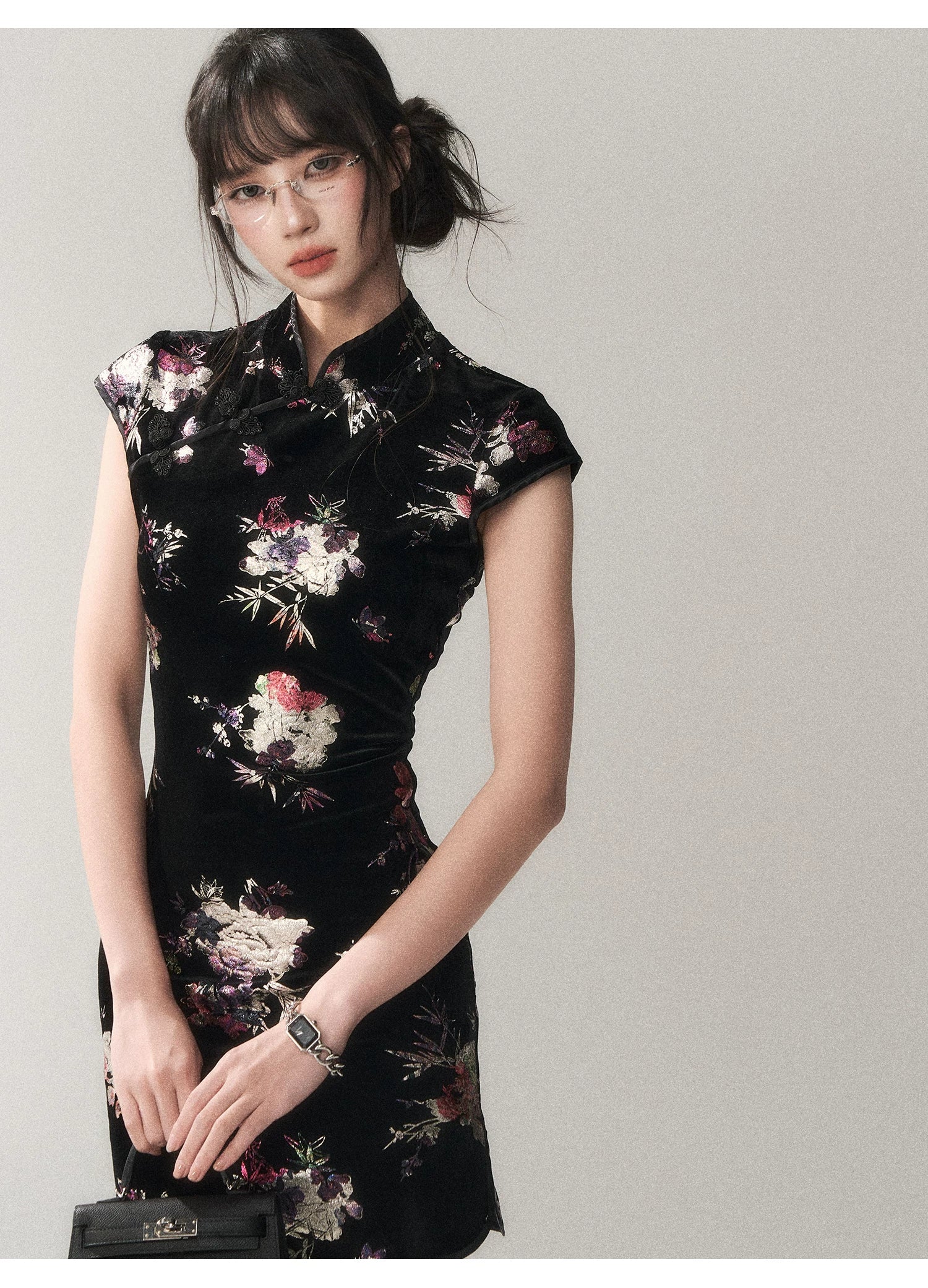 Gilded Velvet Floral Cheongsam Dress