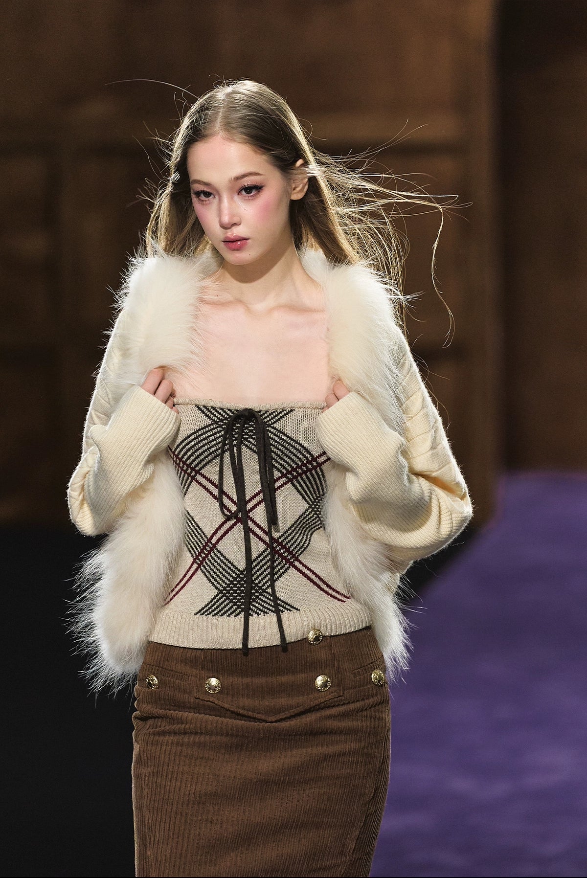 Long-Haired Collar Knit Cardigan