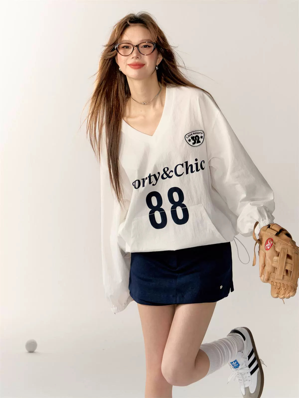 Letter Print Blokette V-Neck Long-Sleeve