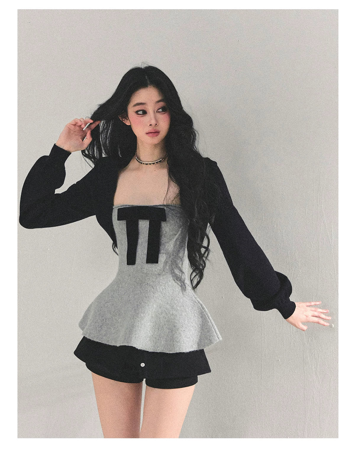 Princess-Style T-Shirt Tank &amp; Cape Two-Piece Set